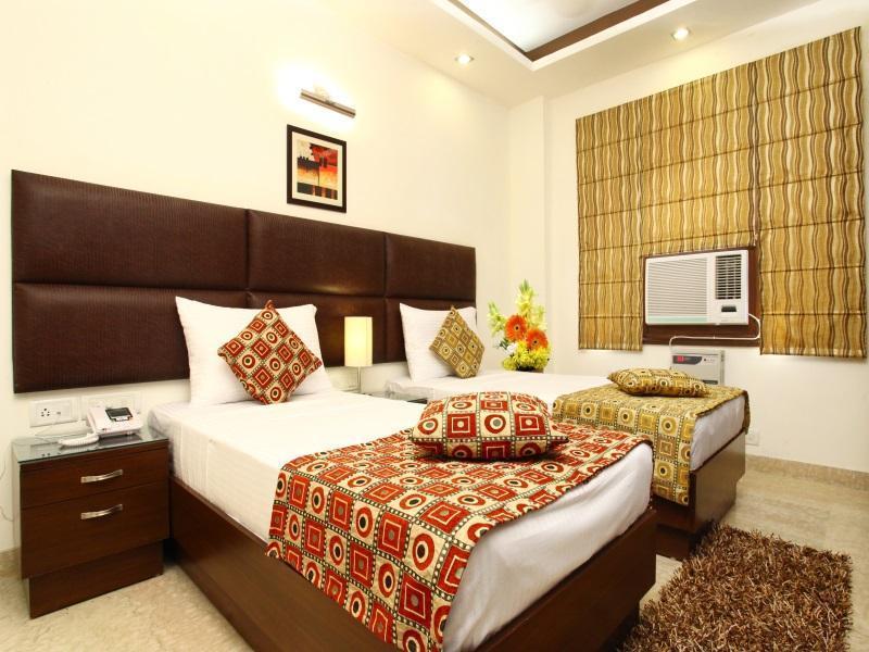 Hotel S & B East Inn - Patel Nagar New Delhi Exterior photo